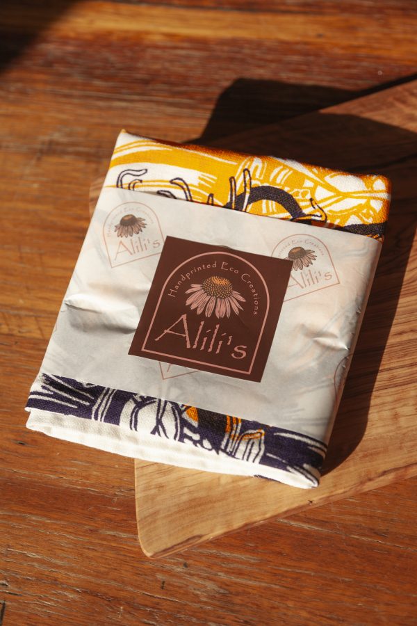 Passionflower Tea Towel Off-white -wrapped