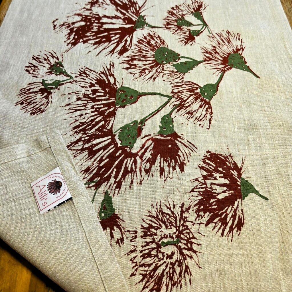 Red Wildfire Oatmeal Linen Table Runner